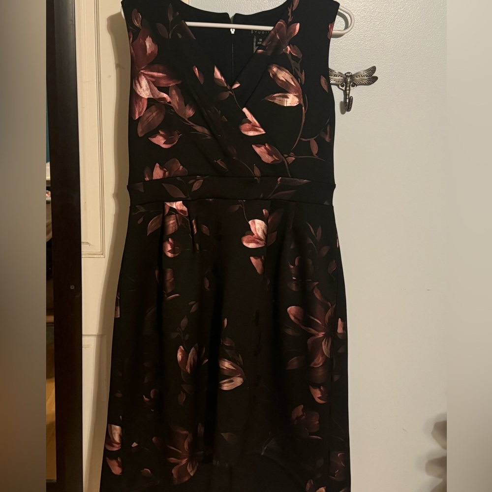En Focus Studios Floral Metallic Dress